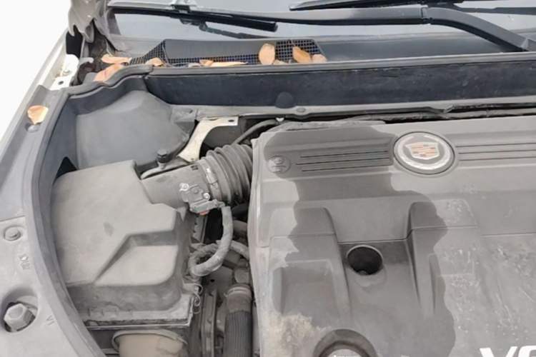 Used Cadillac SRX 2015 3.0L Elite Model Engine Bay Right