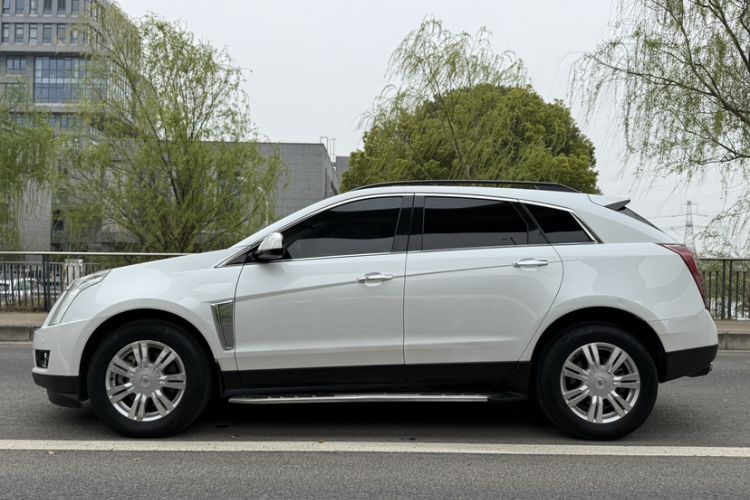 Used Cadillac SRX 2015 3.0L Comfort Version Exterior 1