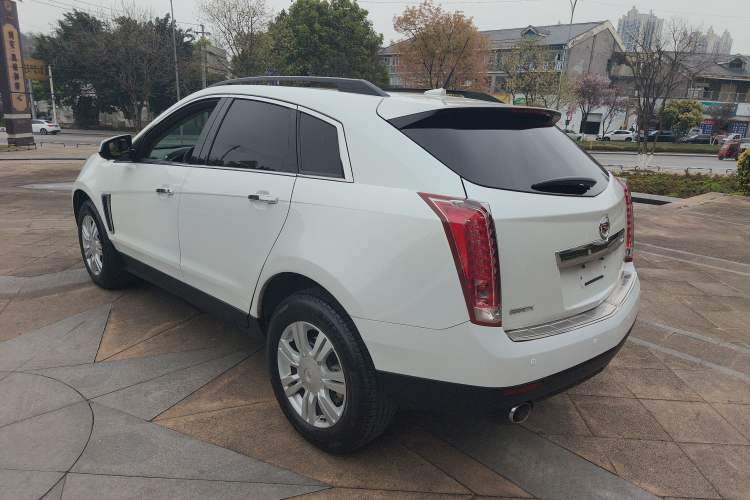 Used Cadillac SRX 2015 3.0L Comfort Version Exterior 2