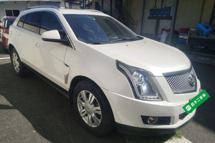 Used Cadillac SRX 2015 3.0L Elite Model Exterior 2