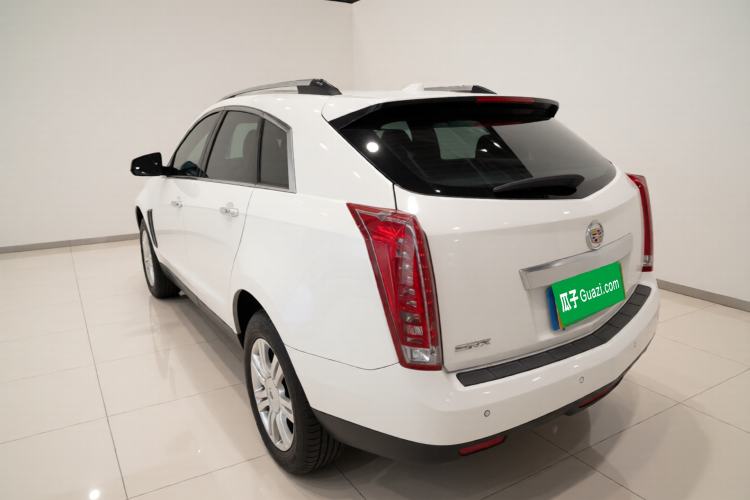 Used Cadillac SRX 2015 3.0L Elite Model Exterior 3