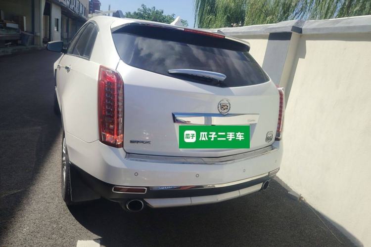 Used Cadillac SRX 2015 3.0L Elite Model Exterior 4