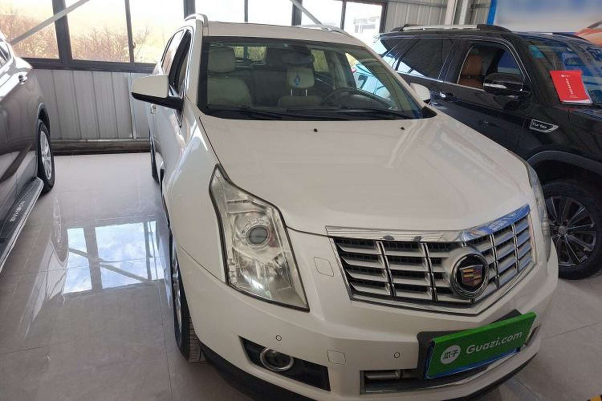 Used Cadillac SRX 2015 3.0L Elite Model Front