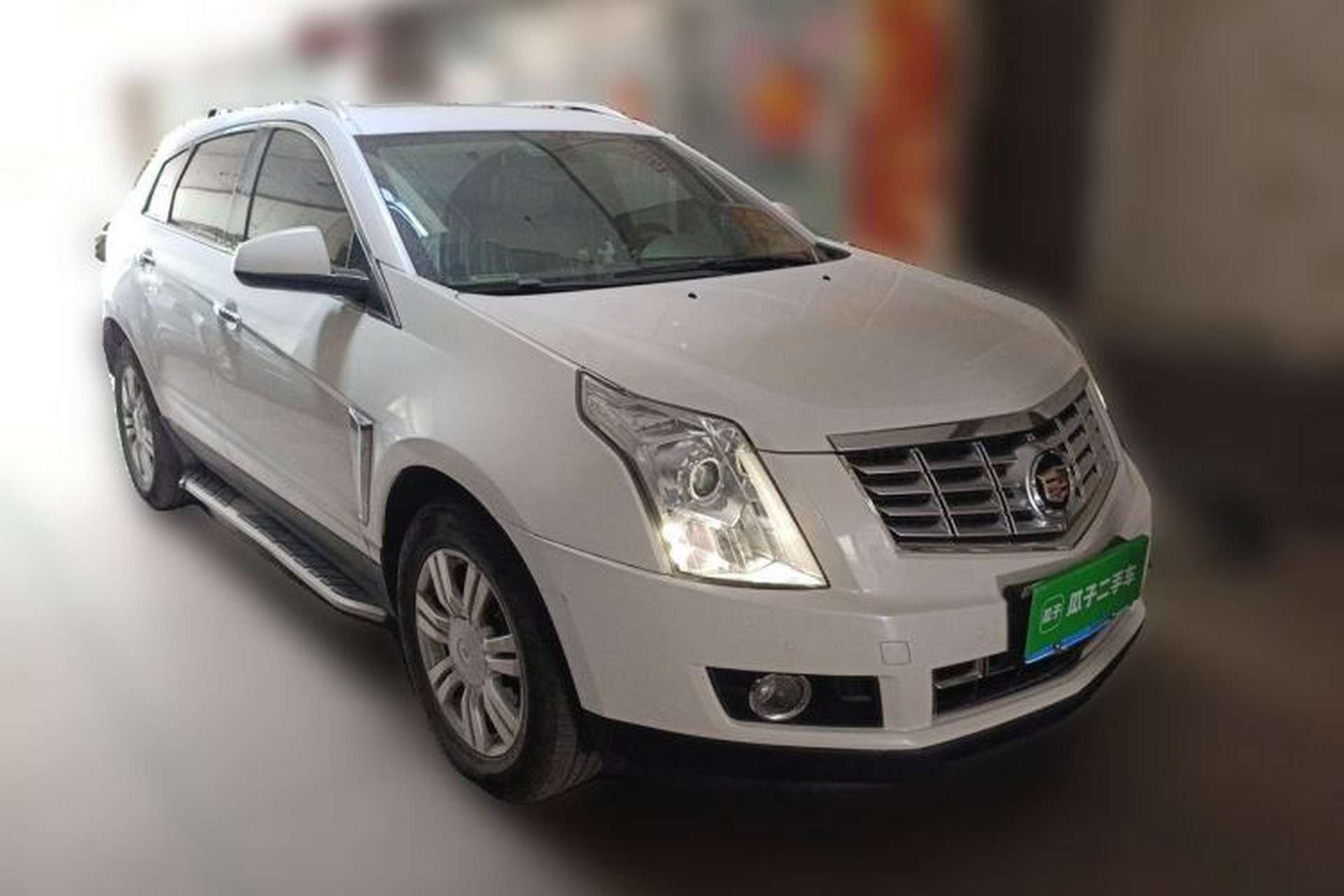 Used Cadillac SRX 2015 3.0L Elite Model Front Right 45 Deg