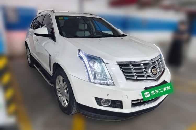 Used Cadillac SRX 2015 3.0L Elite Model Front Right 45 Deg