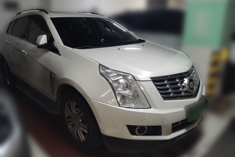 Used Cadillac SRX 2015 3.0L Elite Model Front Right 45 Deg