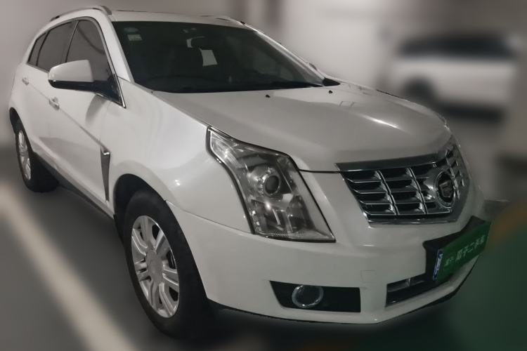 Used Cadillac SRX 2015 3.0L Elite Model Front Right 45 Deg