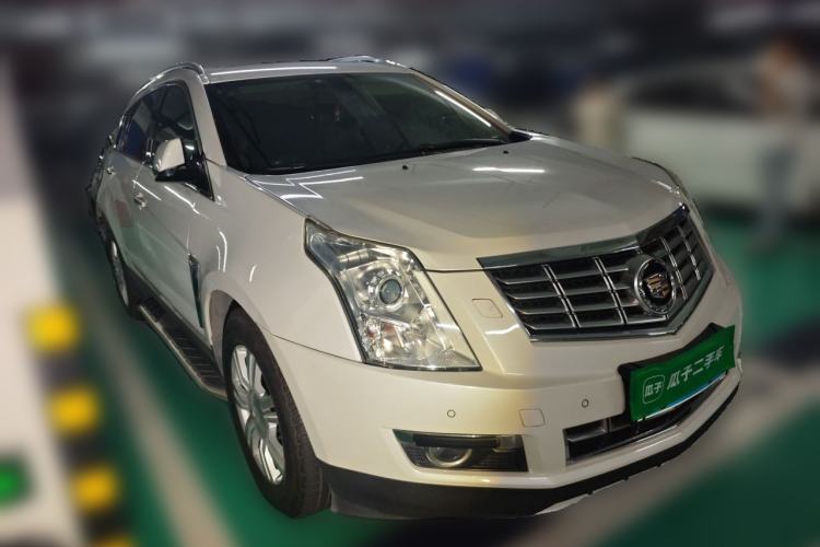 Used Cadillac SRX 2015 3.0L Luxury Model Front Right 45 Deg
