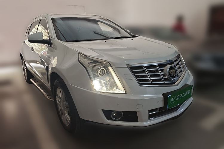 Used Cadillac SRX 2015 3.0L Flagship Model Front Right 45 Deg