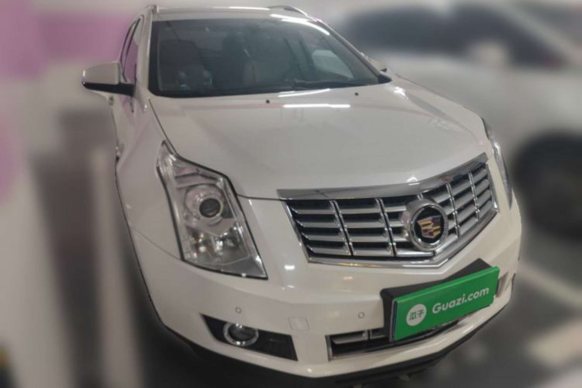 Used Cadillac SRX 2015 3.0L Elite Model Front Right 45 Deg