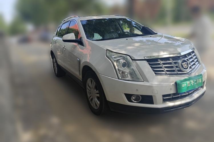 Used Cadillac SRX 2015 3.0L Elite Model Front Right 45 Deg