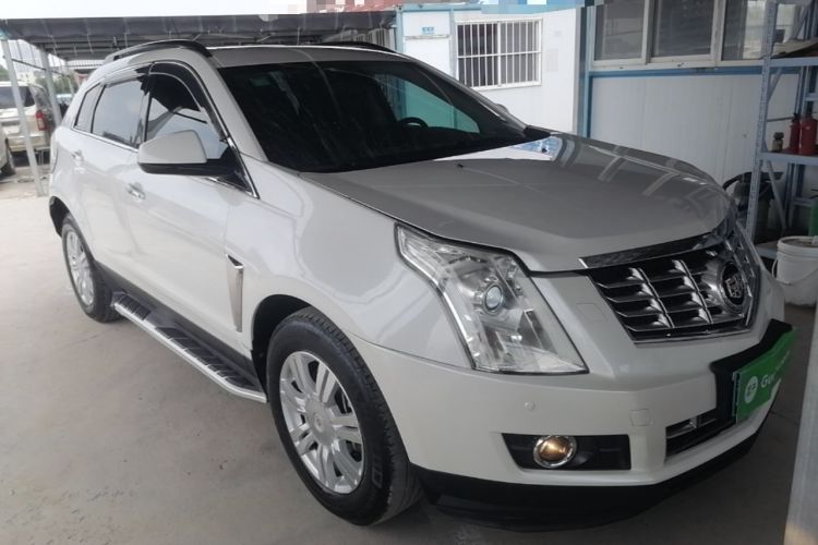 Used Cadillac SRX 2015 3.0L Comfort Version Front Right 45 Deg