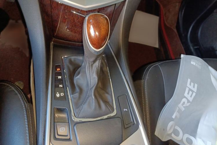 Used Cadillac SRX 2015 3.0L Elite Model Gear Lever
