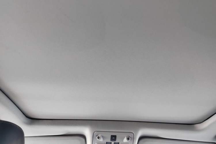 Used Cadillac SRX 2015 3.0L Elite Model Headliner