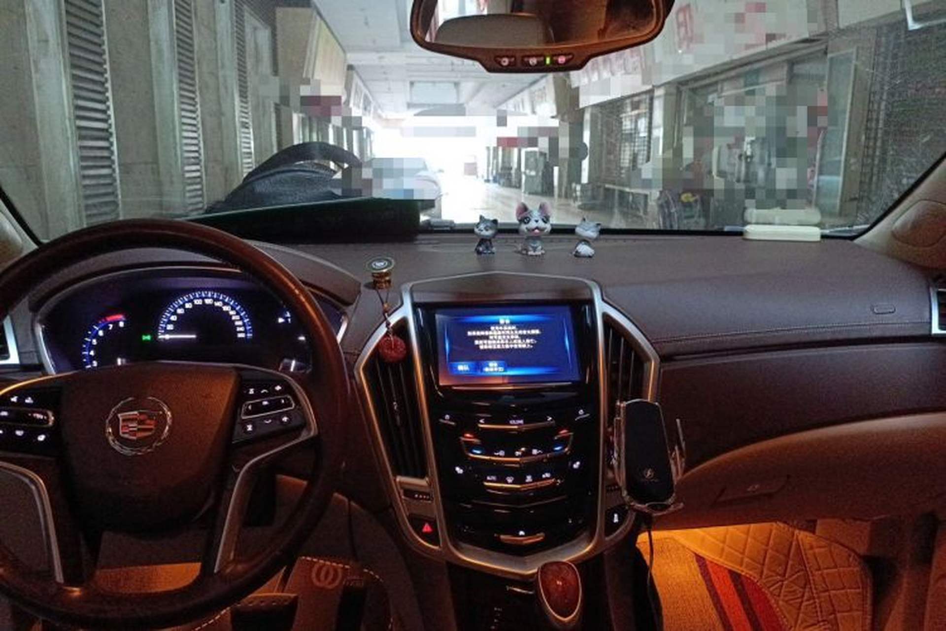 Used Cadillac SRX 2015 3.0L Elite Model Headliner
