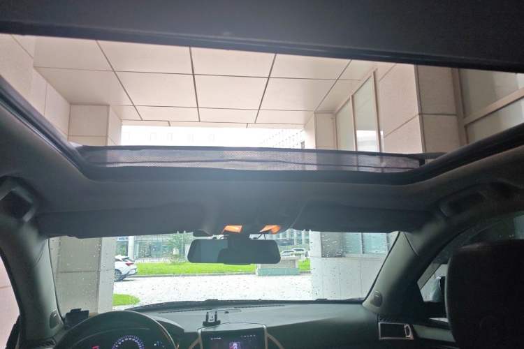 Used Cadillac SRX 2015 3.0L Comfort Version Headliner