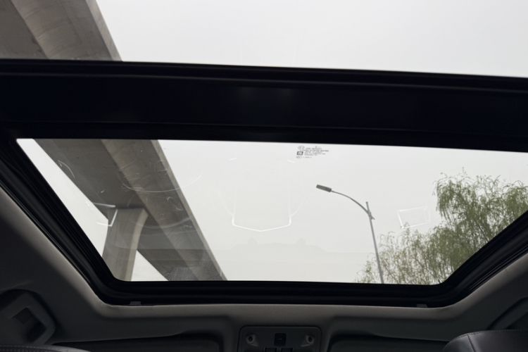 Used Cadillac SRX 2015 3.0L Comfort Version Headliner