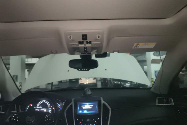 Used Cadillac SRX 2015 3.0L Elite Model Headliner