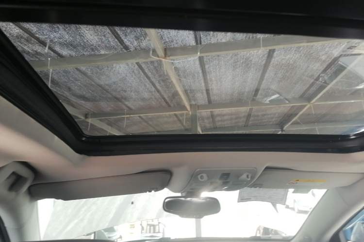 Used Cadillac SRX 2015 3.0L Comfort Version Headliner