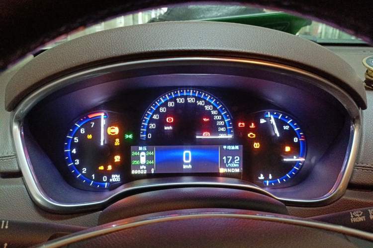 Used Cadillac SRX 2015 3.0L Elite Model Instrument Cluster