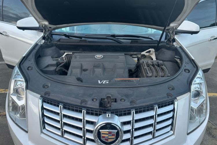 Used Cadillac SRX 2015 3.0L Comfort Version Interior 2