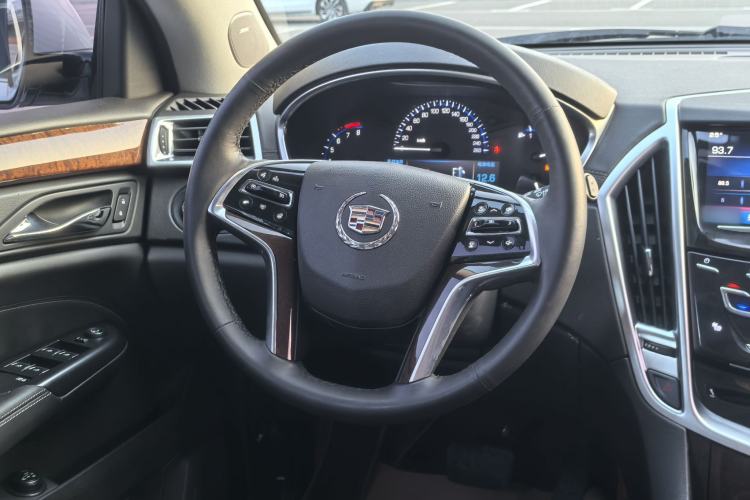 Used Cadillac SRX 2015 3.0L Elite Model Interior 8