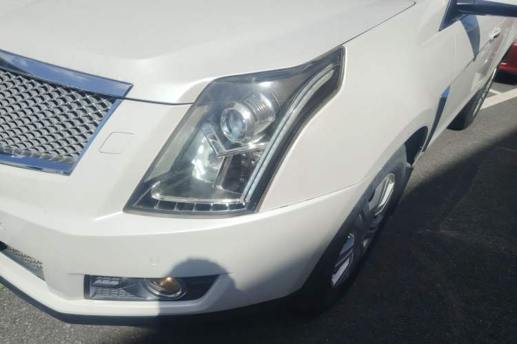 Used Cadillac SRX 2015 3.0L Elite Model Left Front Headlight