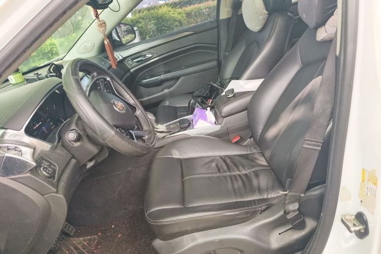 Used Cadillac SRX 2015 3.0L Comfort Version Left Front Seat