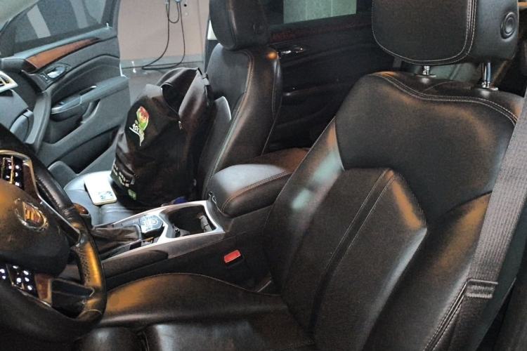 Used Cadillac SRX 2015 3.0L Elite Model Left Front Seat