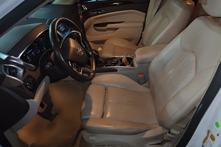 Used Cadillac SRX 2015 3.0L Elite Model Left Front Seat