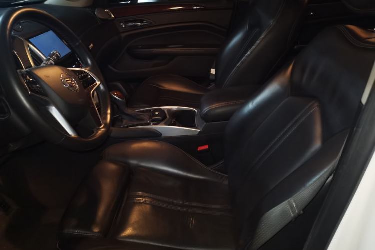 Used Cadillac SRX 2015 3.0L Elite Model Left Front Seat
