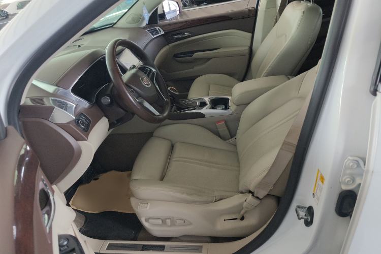 Used Cadillac SRX 2015 3.0L Elite Model Left Front Seat