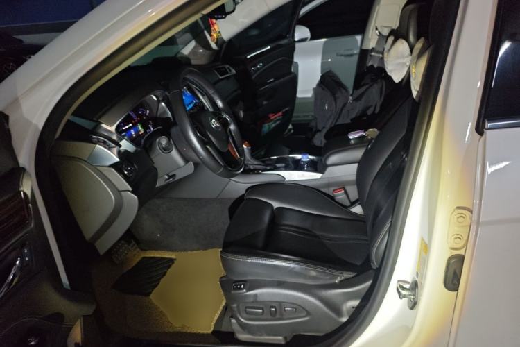 Used Cadillac SRX 2015 3.0L Luxury Model Left Front Seat