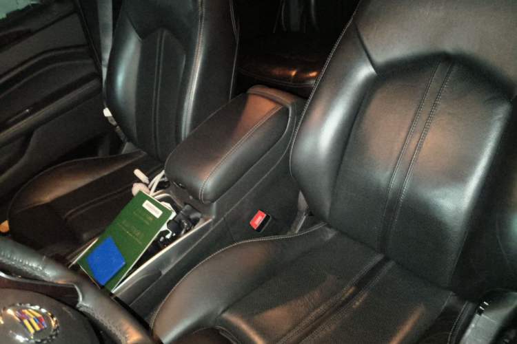 Used Cadillac SRX 2015 3.0L Elite Model Left Front Seat