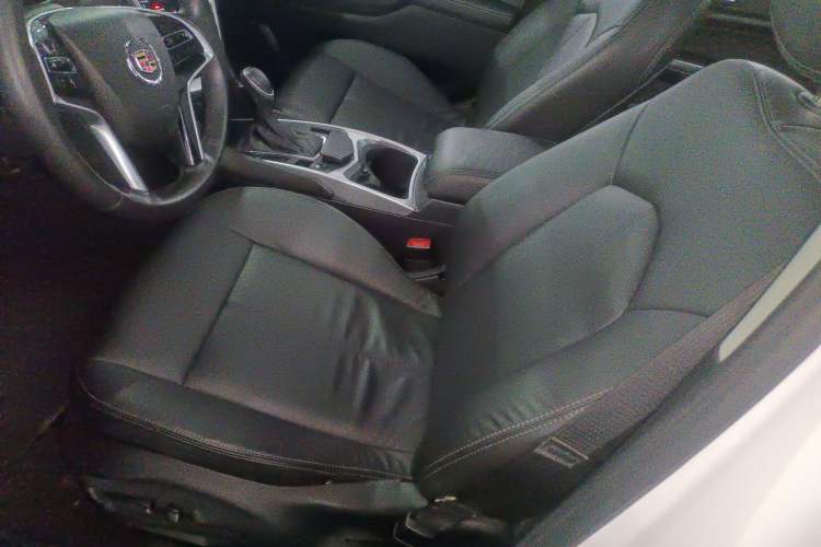 Used Cadillac SRX 2015 3.0L Comfort Version Left Front Seat