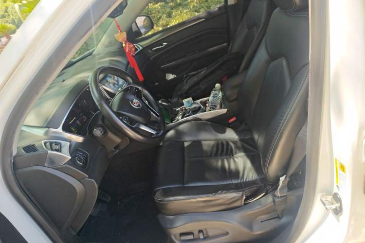 Used Cadillac SRX 2015 3.0L Comfort Version Left Front Seat