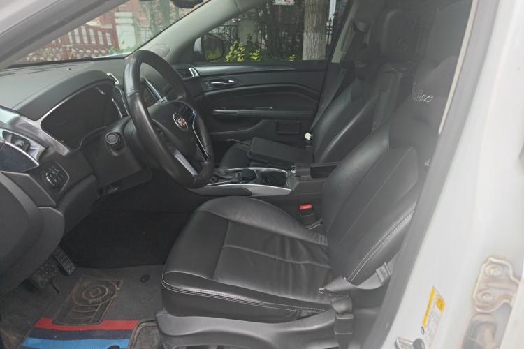 Used Cadillac SRX 2015 3.0L Comfort Version Left Front Seat