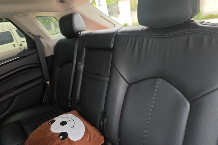 Used Cadillac SRX 2015 3.0L Comfort Version Left Rear Seat