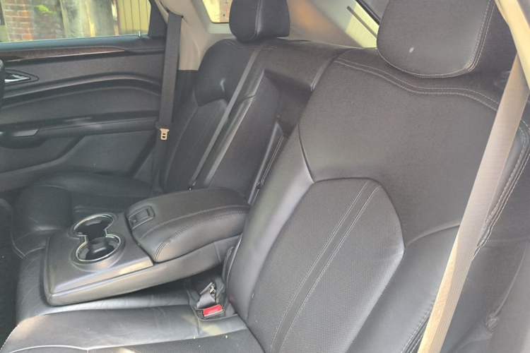 Used Cadillac SRX 2015 3.0L Elite Model Left Rear Seat