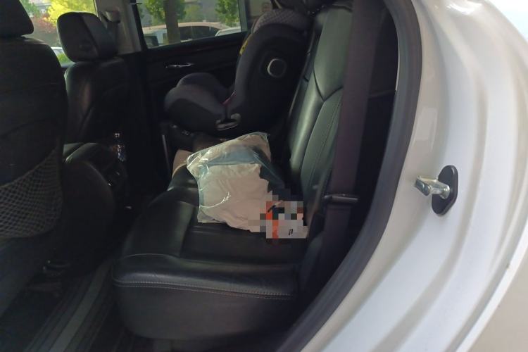 Used Cadillac SRX 2015 3.0L Elite Model Left Rear Seat
