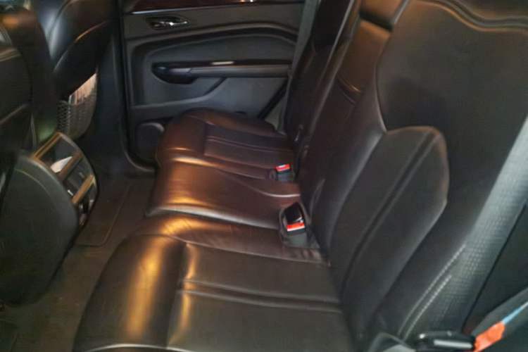 Used Cadillac SRX 2015 3.0L Elite Model Left Rear Seat
