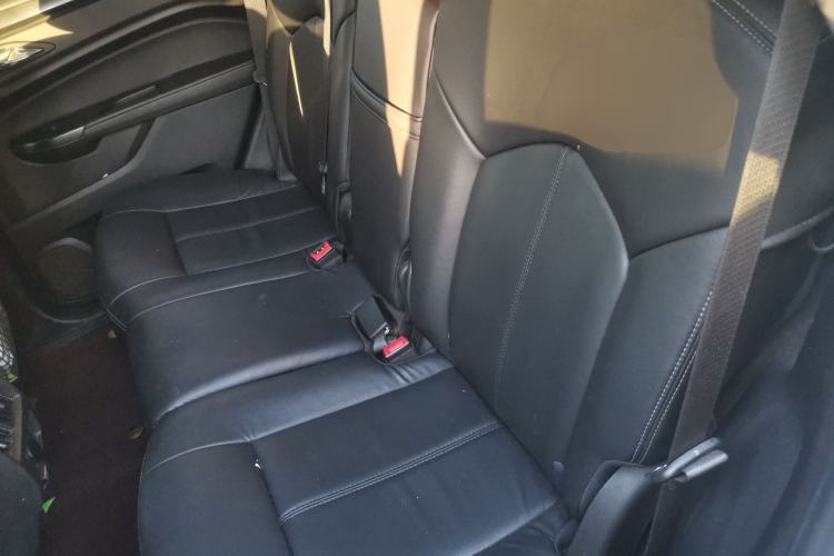 Used Cadillac SRX 2015 3.0L Comfort Version Left Rear Seat