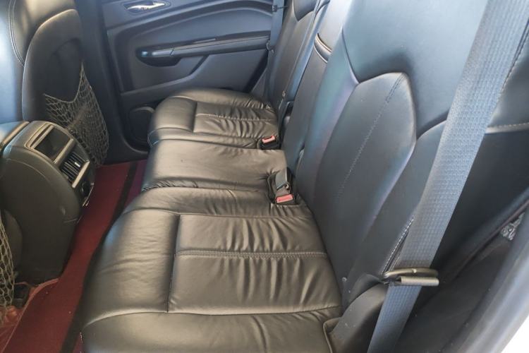 Used Cadillac SRX 2015 3.0L Comfort Version Left Rear Seat