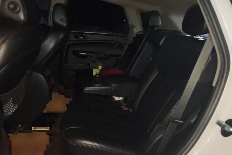 Used Cadillac SRX 2015 3.0L Comfort Version Left Rear Seat