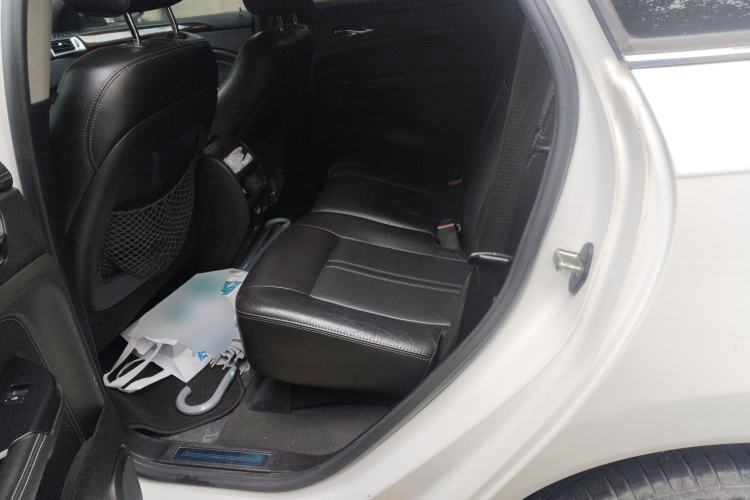 Used Cadillac SRX 2015 3.0L Elite Model Left Rear Seat