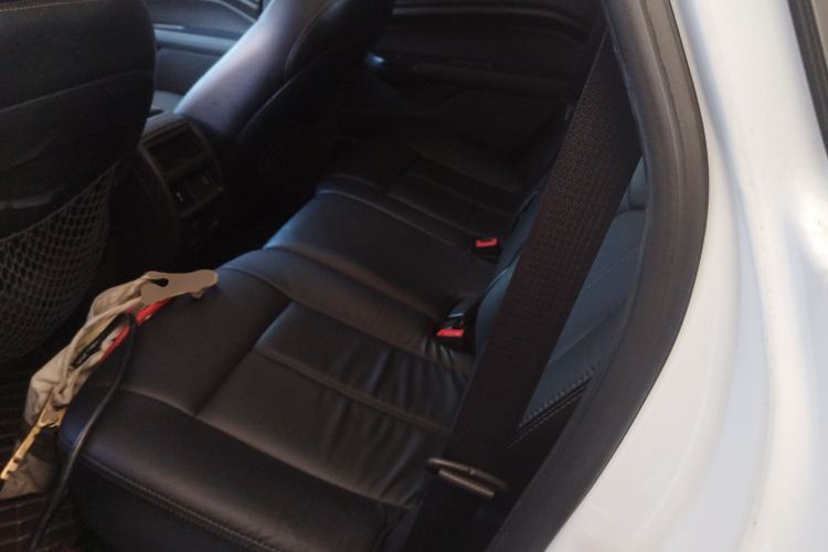 Used Cadillac SRX 2015 3.0L Comfort Version Left Rear Seat
