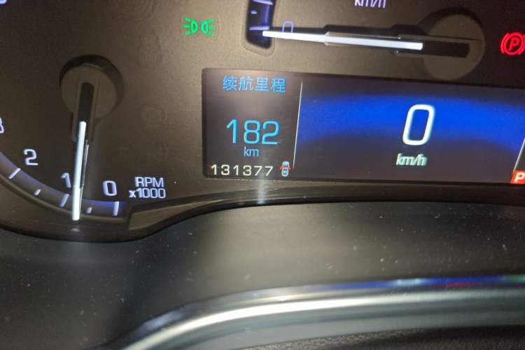 Used Cadillac SRX 2015 3.0L Luxury Model Odometer Close Up