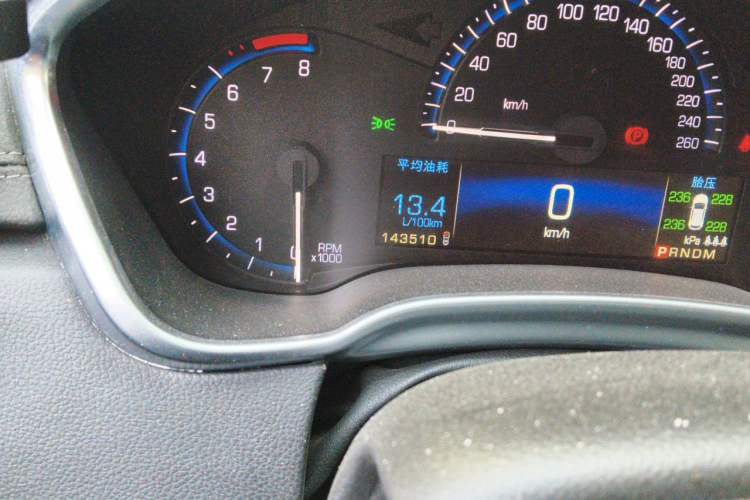 Used Cadillac SRX 2015 3.0L Comfort Version Odometer Close Up