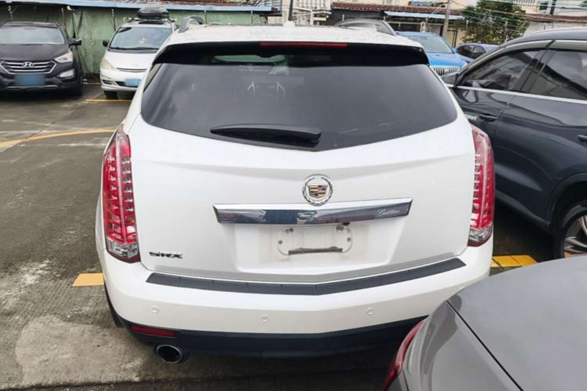 Used Cadillac SRX 2015 3.0L Comfort Version Rear