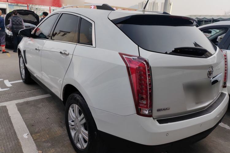 Used Cadillac SRX 2015 3.0L Elite Model Rear Left 45 Deg